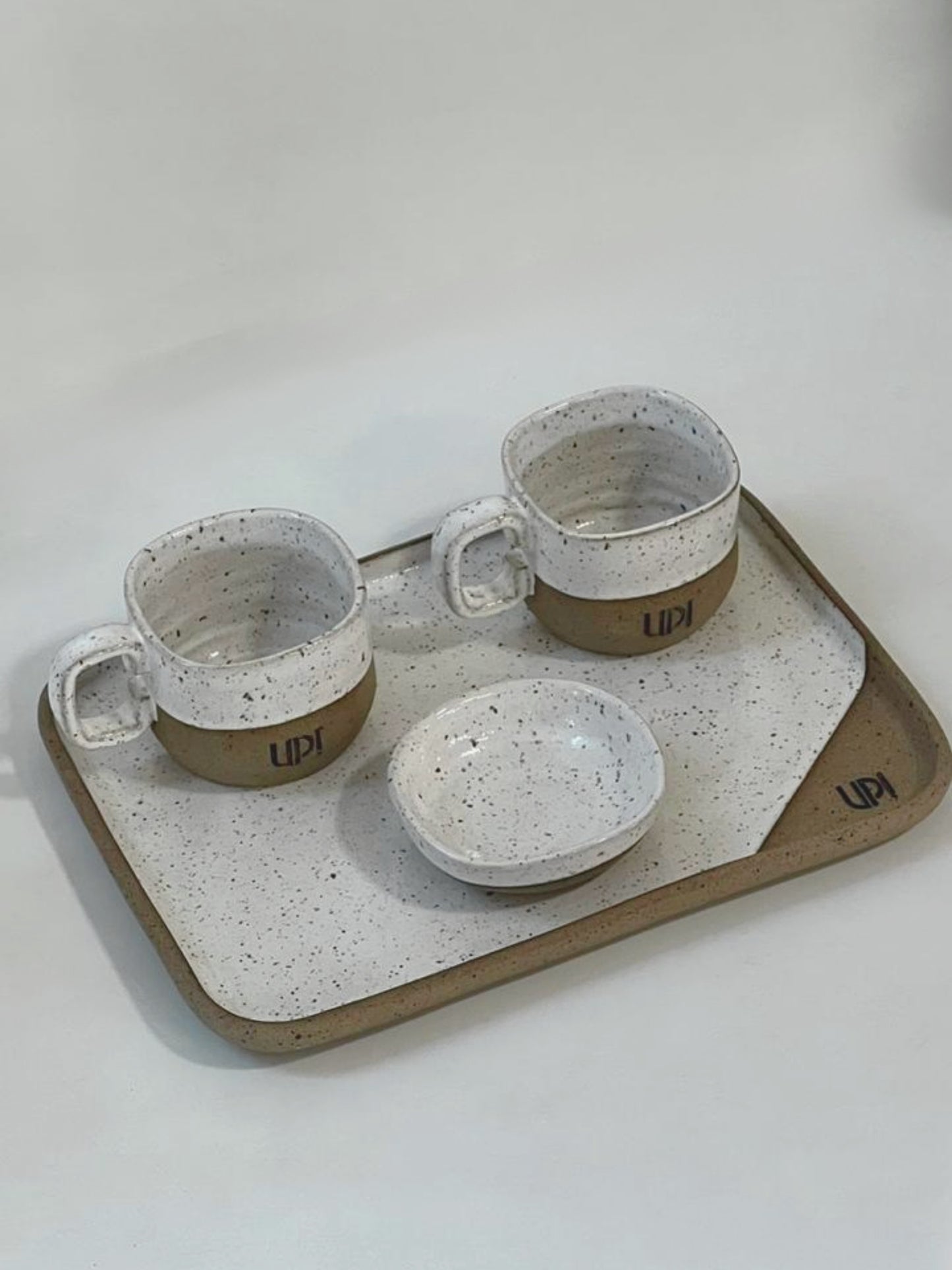 Par de Xícara Quadrada sem pires, com mini bowl e bandeja retangular personalizada