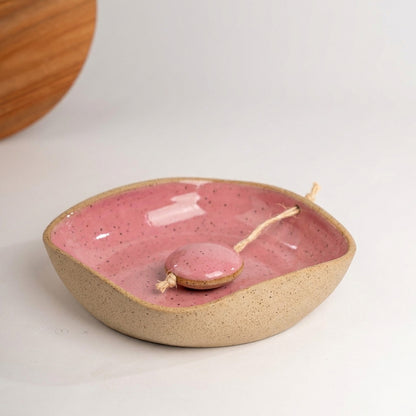 Porta Guardanapos Orgânico com Peso em cerâmica artesanal — tamanho 16CM x 16CM, argila Flocos, esmalte Rosa Barbie