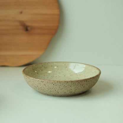 Prato Encontro Fundo em cerâmica artesanal — tamanho 19CM, argila Flocos, esmalte Verde Pompeia