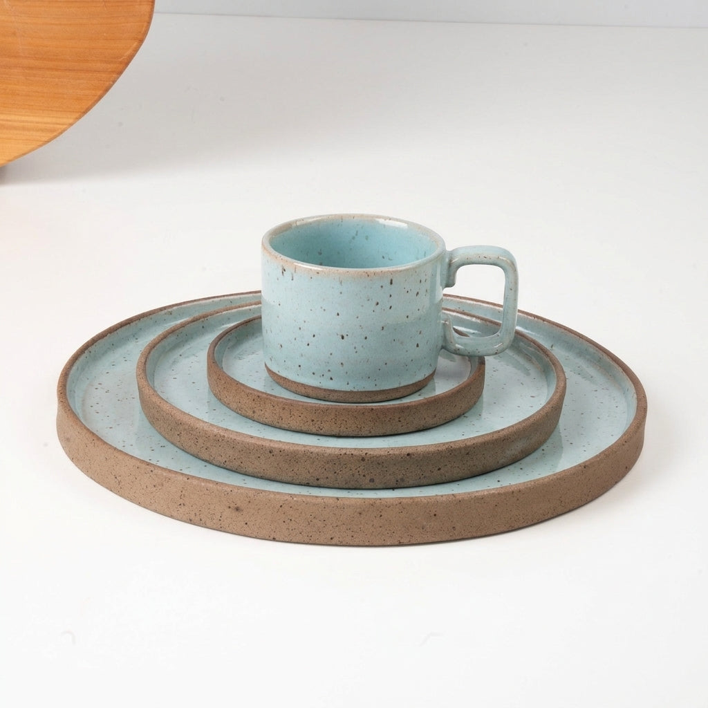 SET Refeição, sobremesa e café linha reta em cerâmica artesanal — argila Flocos, esmalte Jujuba