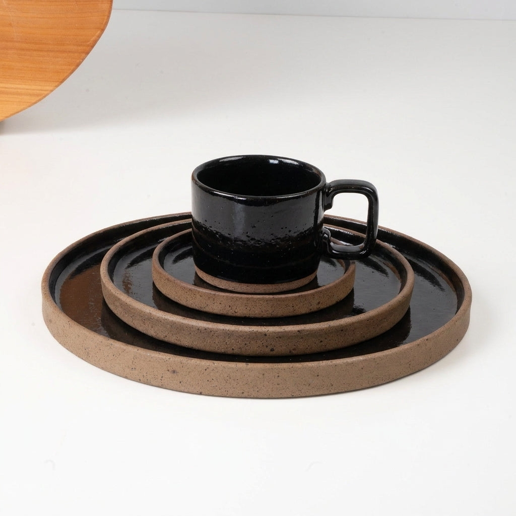 SET Refeição, sobremesa e café linha reta em cerâmica artesanal — argila Flocos, esmalte Preto Ébano