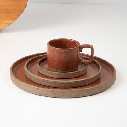 SET Refeição, sobremesa e café linha reta em cerâmica artesanal — argila Flocos, esmalte Sol de Terracota