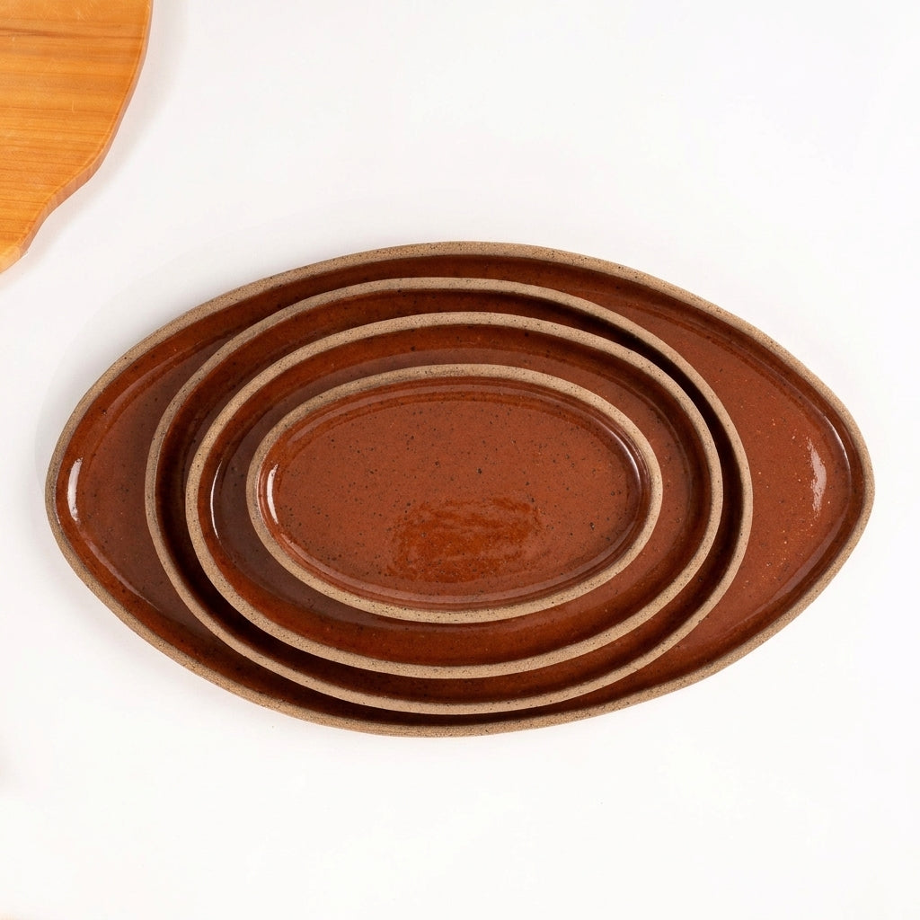 Travessa Oval em cerâmica artesanal — tamanho KIT 4 TAMANHOS, argila Flocos, esmalte Sol de Terracota