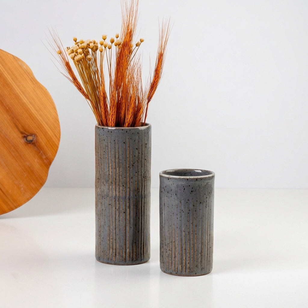 Vaso Carving em cerâmica artesanal — argila Flocos, esmalte Grafite
