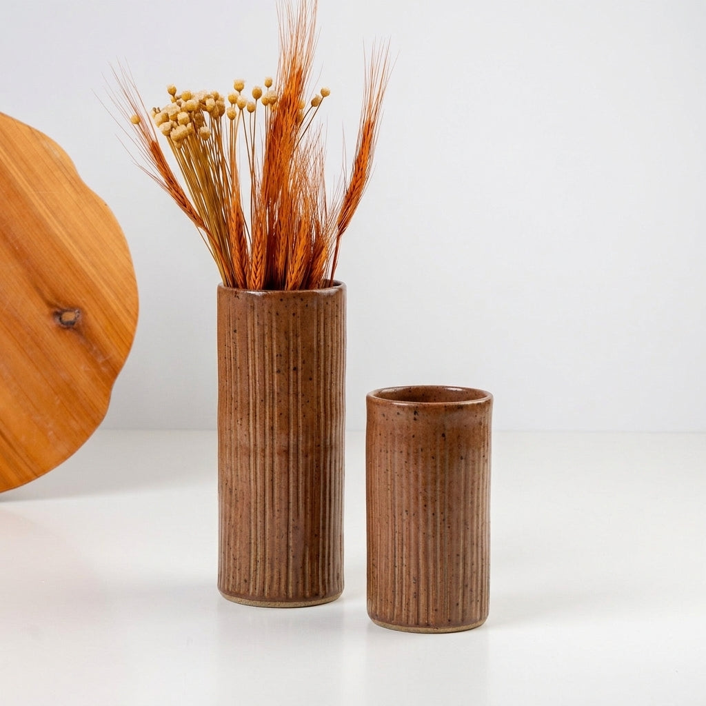 Vaso Carving em cerâmica artesanal — argila Flocos, esmalte Sol de Terracota