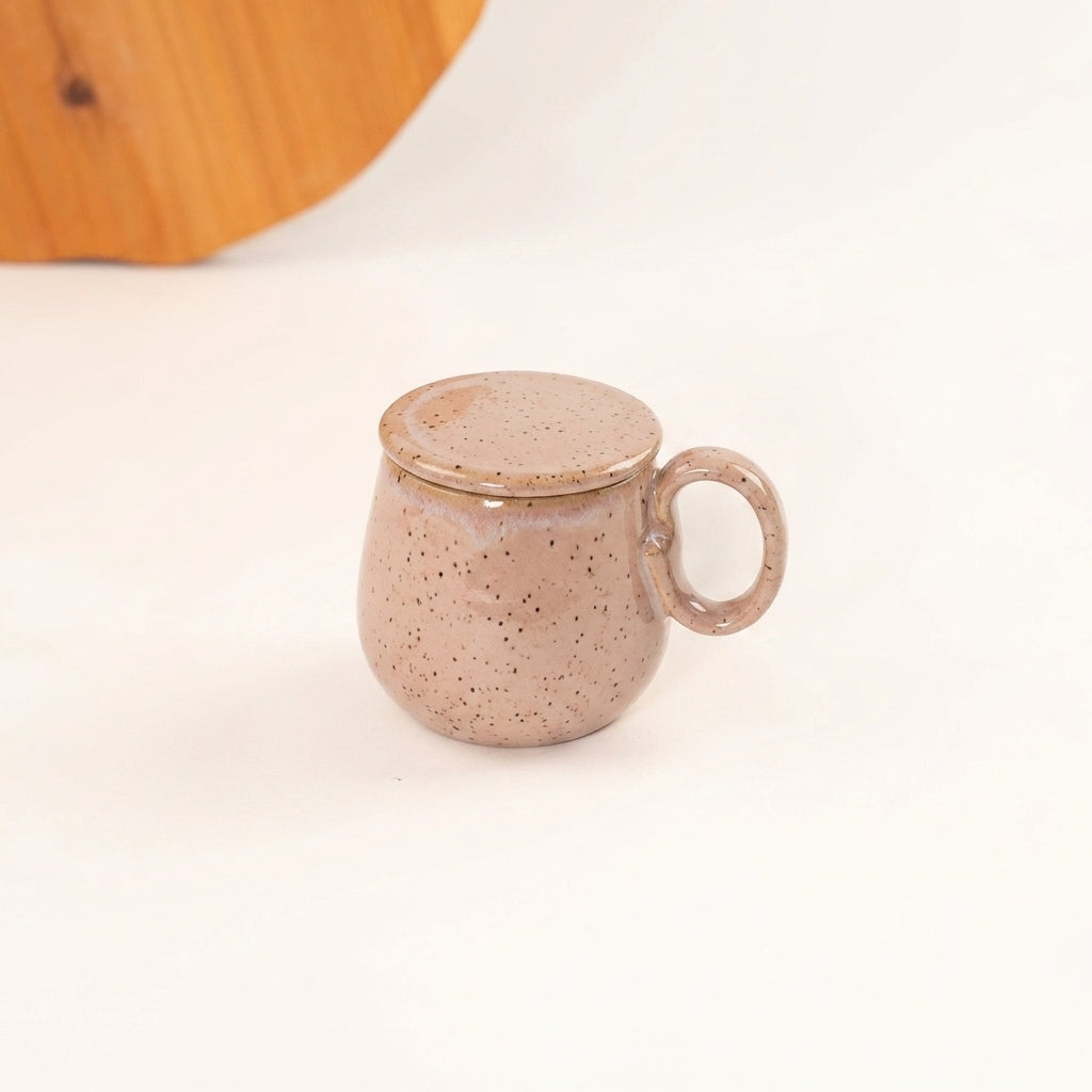 Caneca Cumbuca Chá em cerâmica artesanal — argila Flocos, esmalte Nude