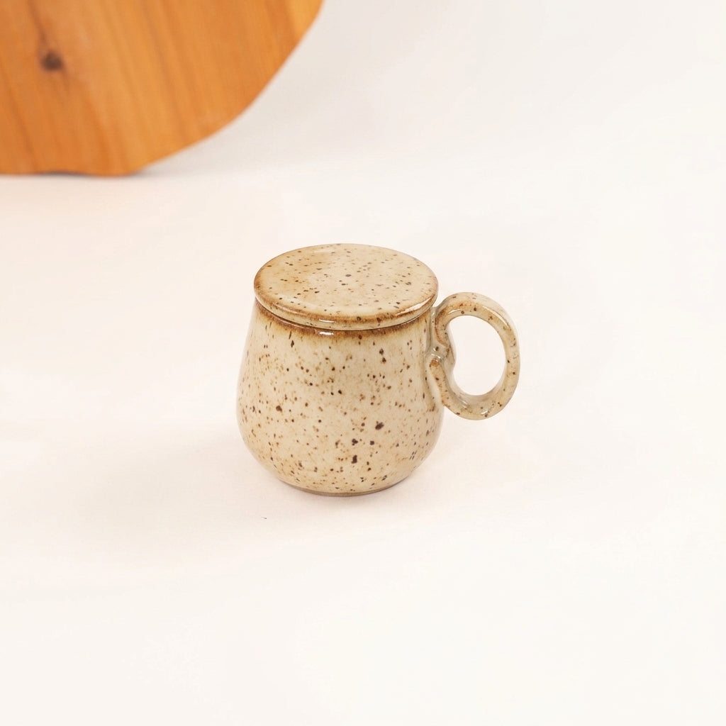 Caneca Cumbuca Chá em cerâmica artesanal — argila Flocos, esmalte Pedra Sabão