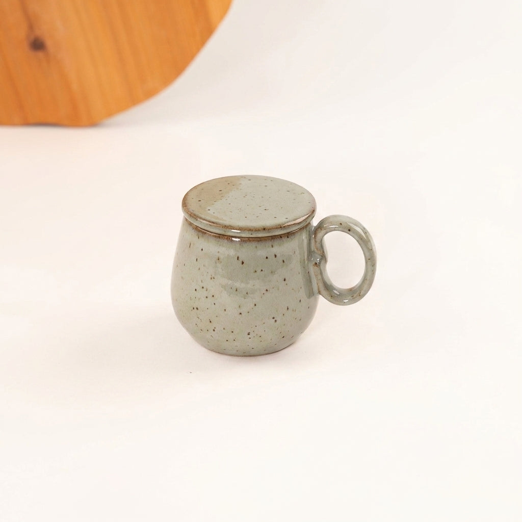 Caneca Cumbuca Chá em cerâmica artesanal — argila Flocos, esmalte Verde Pompeia
